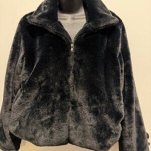 Knapp Studio Suede Jacket – Large – Elegant Night‑Out Style, Soft Luxe Feel